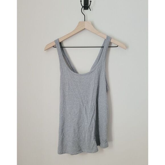 Under Armour Grey Crisscross Back Tank Size Medium - Picture 1 of 5